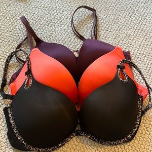 3 Bery Sexy Victoria Secret brad